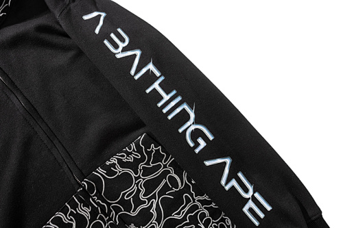 BAPE x Hajime Sorayama Shark Full Zip Hoodie Black vista 6