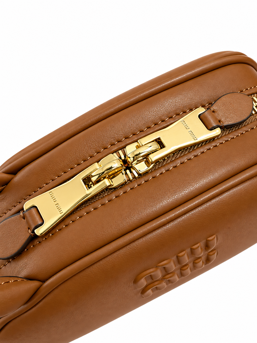 Bolsa Miu Miu Beau Small Cognac em Couro vista 3