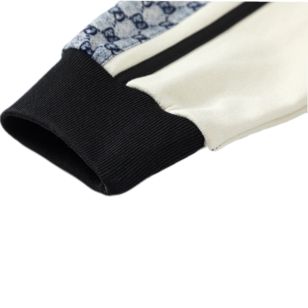 Track Jacket Gucci monogram sleeves preto/creme vista 5