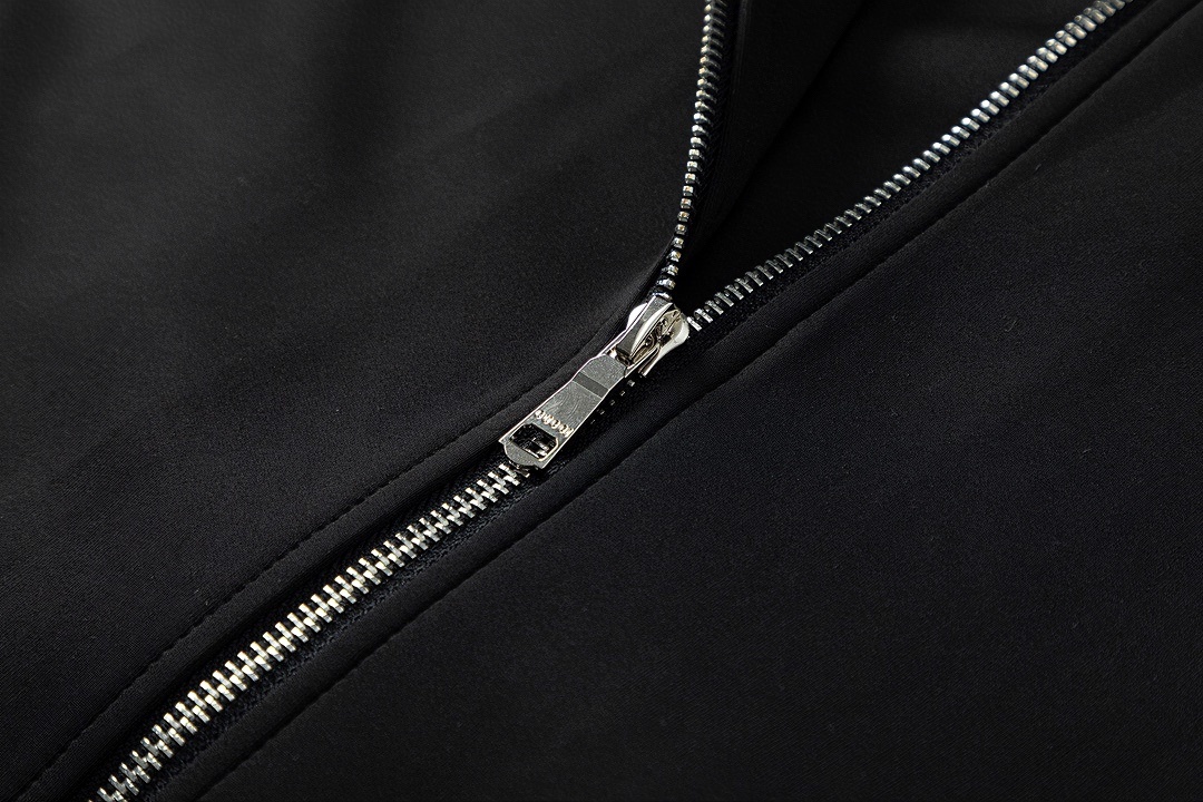 Track Jacket Gucci monogram sleeves preto/creme vista 6