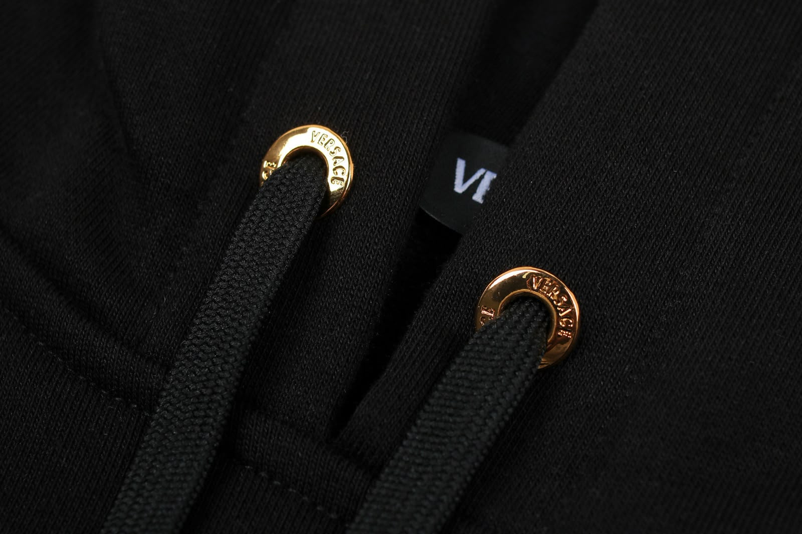 Moletom Versace Preto com Capuz vista 4